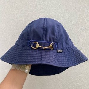 totes • vintage hat